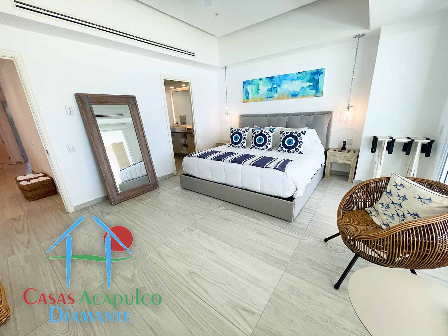 Maralago C 202 - Recámara principal antes de Otis 3